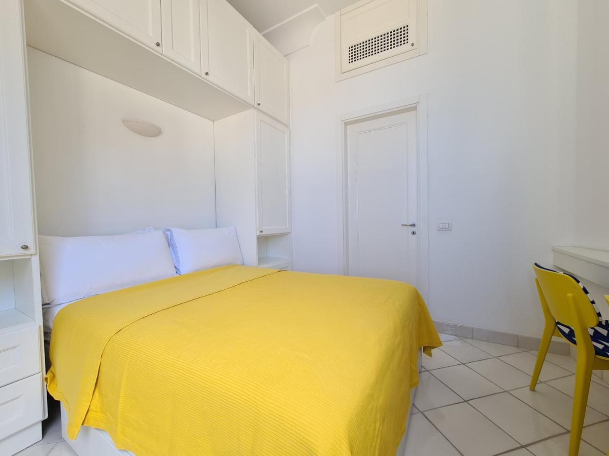 Blu Acquaviva Apartment Капри Екстериор снимка